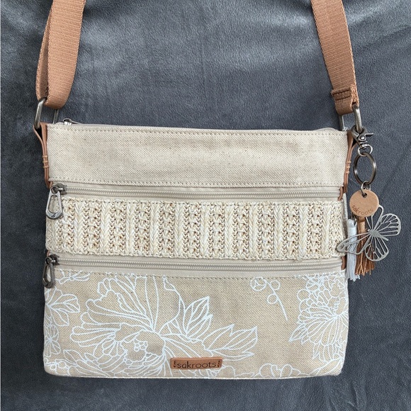 Sakroots - Picture 4 of 7